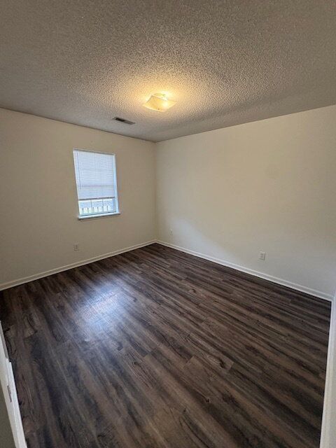 Building Photo - 2004 Tower Pl