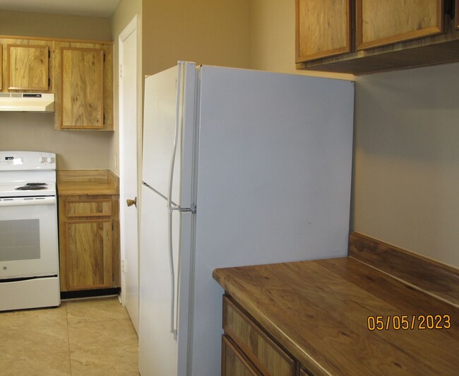 Building Photo - 3 bd / 2 ba Condo in Palmas Atlas