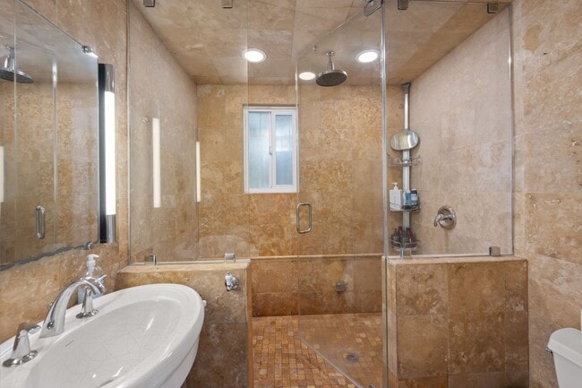 Building Photo - BEAUTIFUL HOME IN NORTH PB