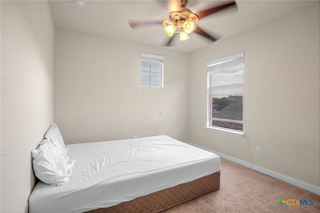 Building Photo - 16012 McAloon Way