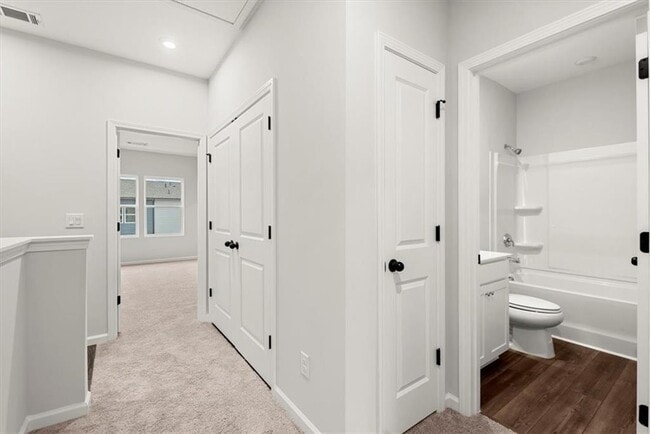 Building Photo - 741 Payton Ln