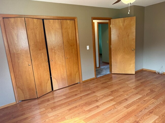 Building Photo - 1416 Scenic Dr