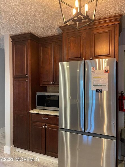 Building Photo - 65 Grand Central Ave