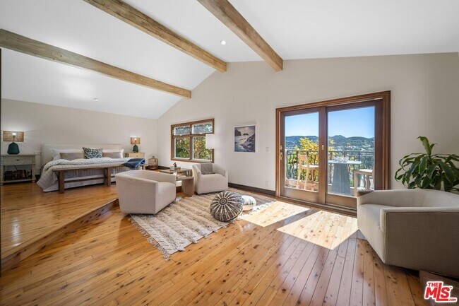 Building Photo - 24409 Voltara Ct