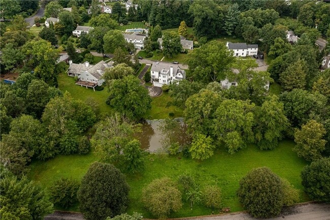 Building Photo - 50 Tisdale Rd