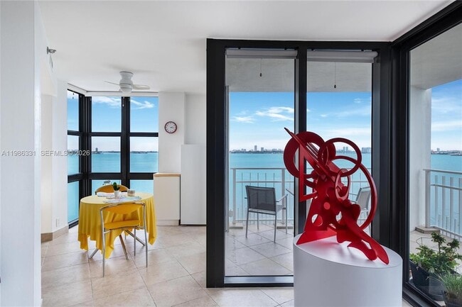 Building Photo - 4000 Towerside Terrace