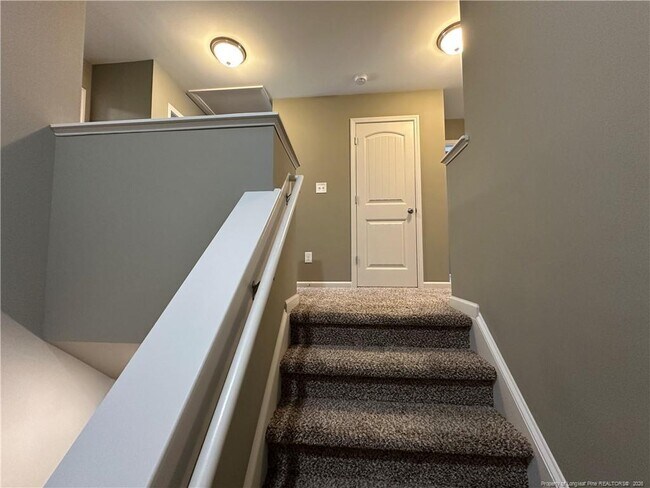 Building Photo - 5613 Bright View St