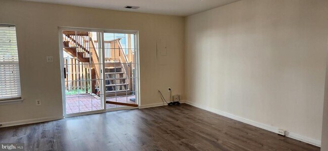Building Photo - 43660 St Helena Terrace