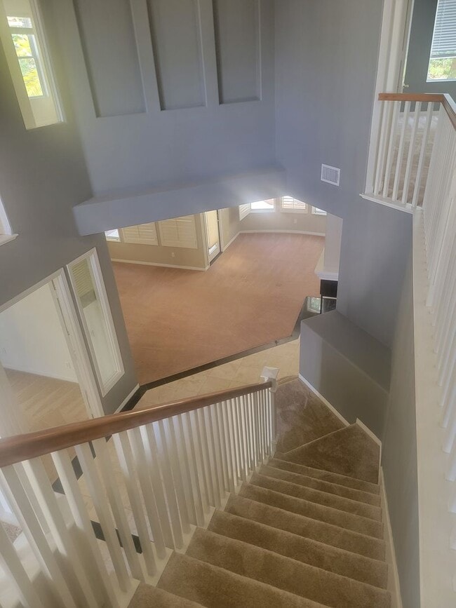 Building Photo - BEAUTIFUL 4 bed/4.0 Bath in the desirable community of Aliso Viejo