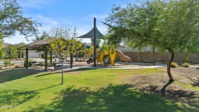 Building Photo - 9382 W Louise Dr
