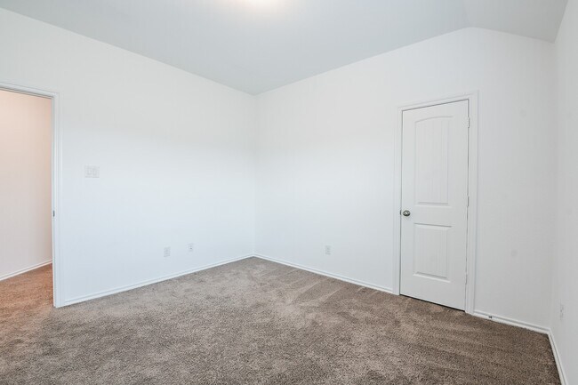 Building Photo - 18825 Amaro Hills Dr