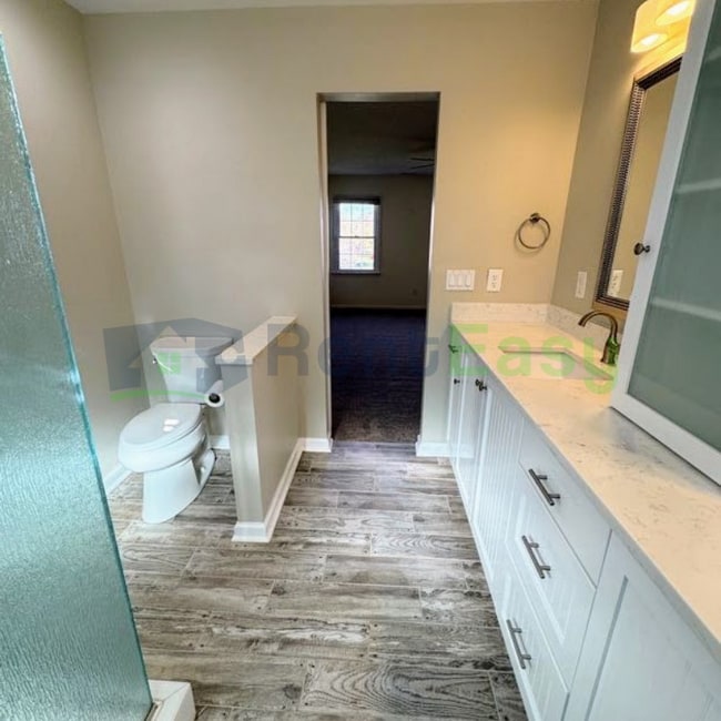 Building Photo - 1001 Fox Rdg Ct