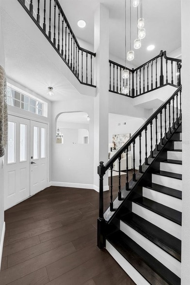 Building Photo - 1121 Needlewood Loop
