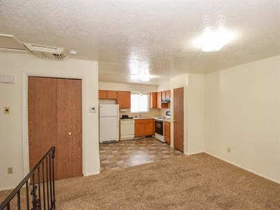 Building Photo - 863 W 530 S