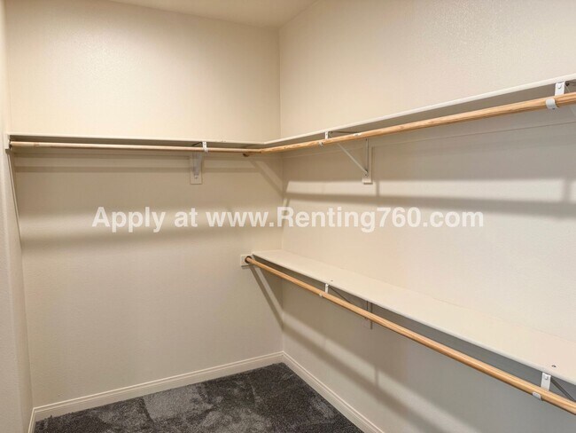 Building Photo - Incredible 4 Bed 3 Bath Home In Sage Estates!!!