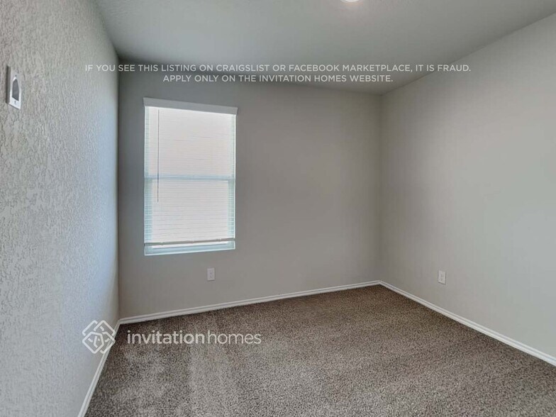 Building Photo - 3342 Kornberg Dr