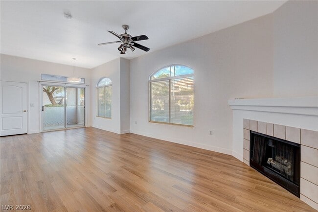 Building Photo - 700 Carnegie St