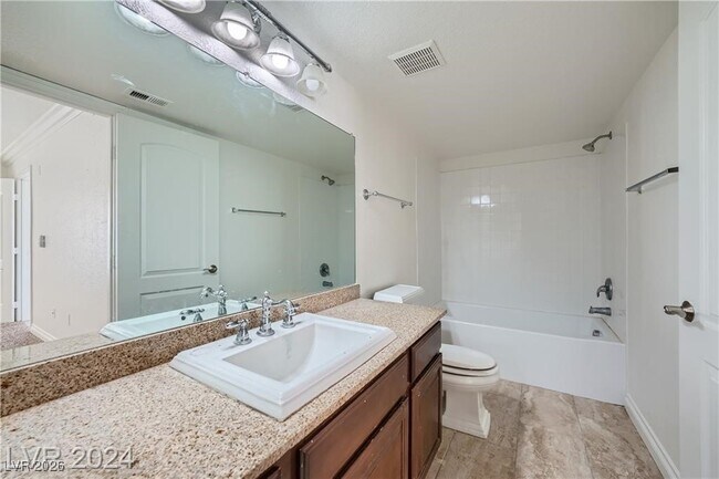 Building Photo - 8101 W Flamingo Rd