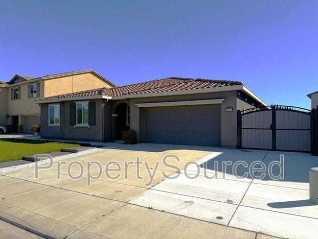 Building Photo - 1978 Memorial Ln