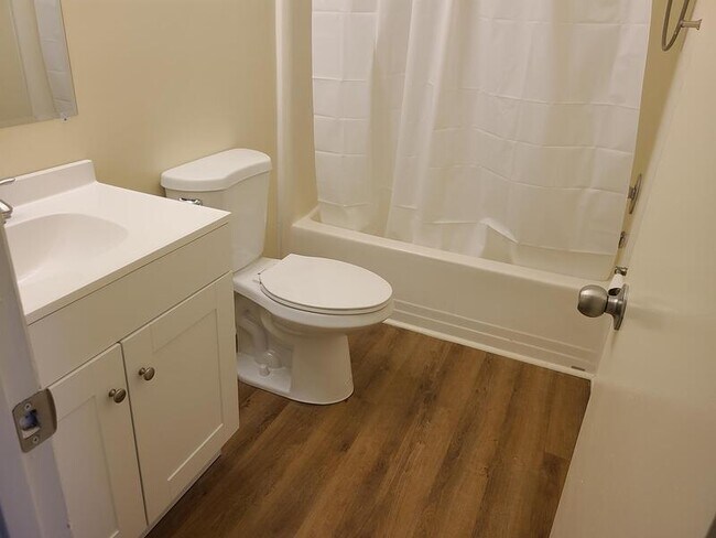 Building Photo - 4103 Thalia Station Circle - .