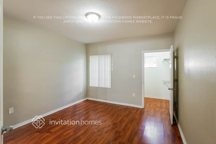 Building Photo - 2548 Centergate Dr