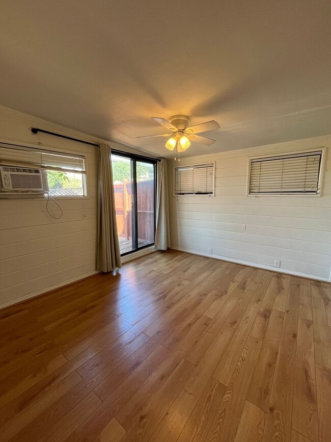 Building Photo - Craftman Style Home in North Park! Blacks ...