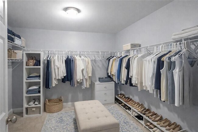 Building Photo - 788 Scenic Park Ct