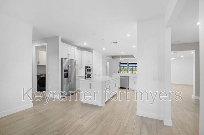 Building Photo - 19001 Aqua Shore Dr