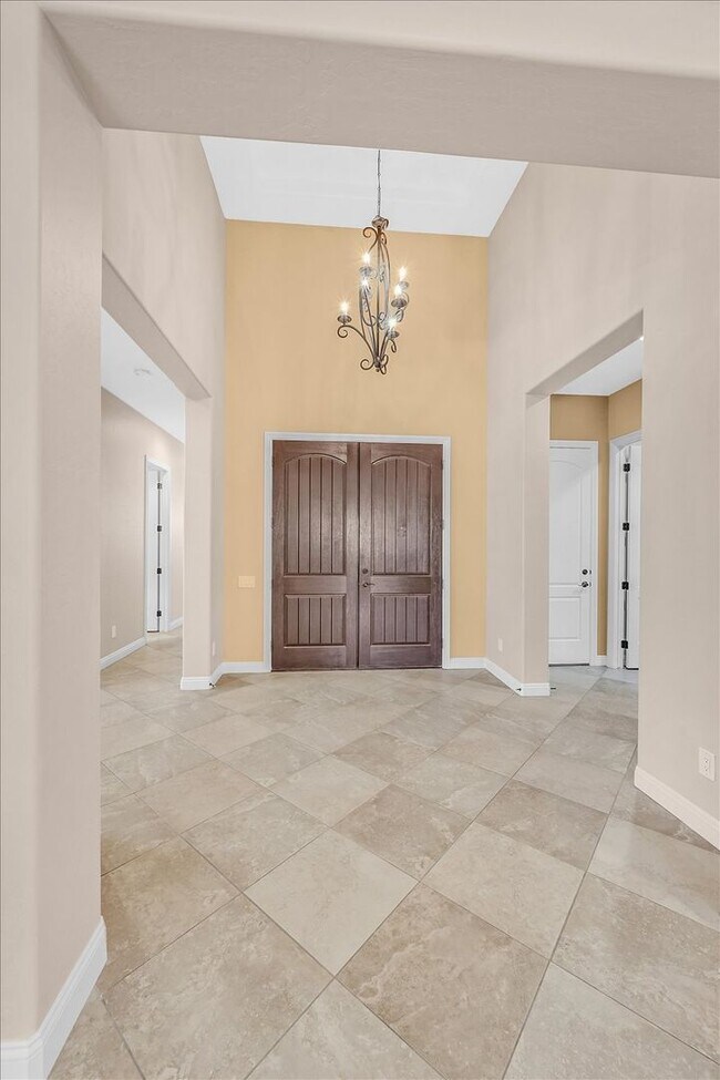 Building Photo - Stunning 1-story home in the prestigious C...