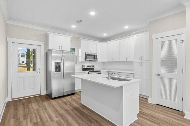 Building Photo - 284 N Sand Palm Rd