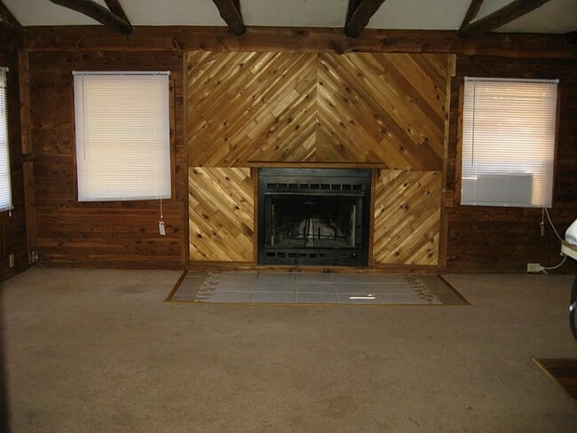 Building Photo - 3533 Montgomery Rd