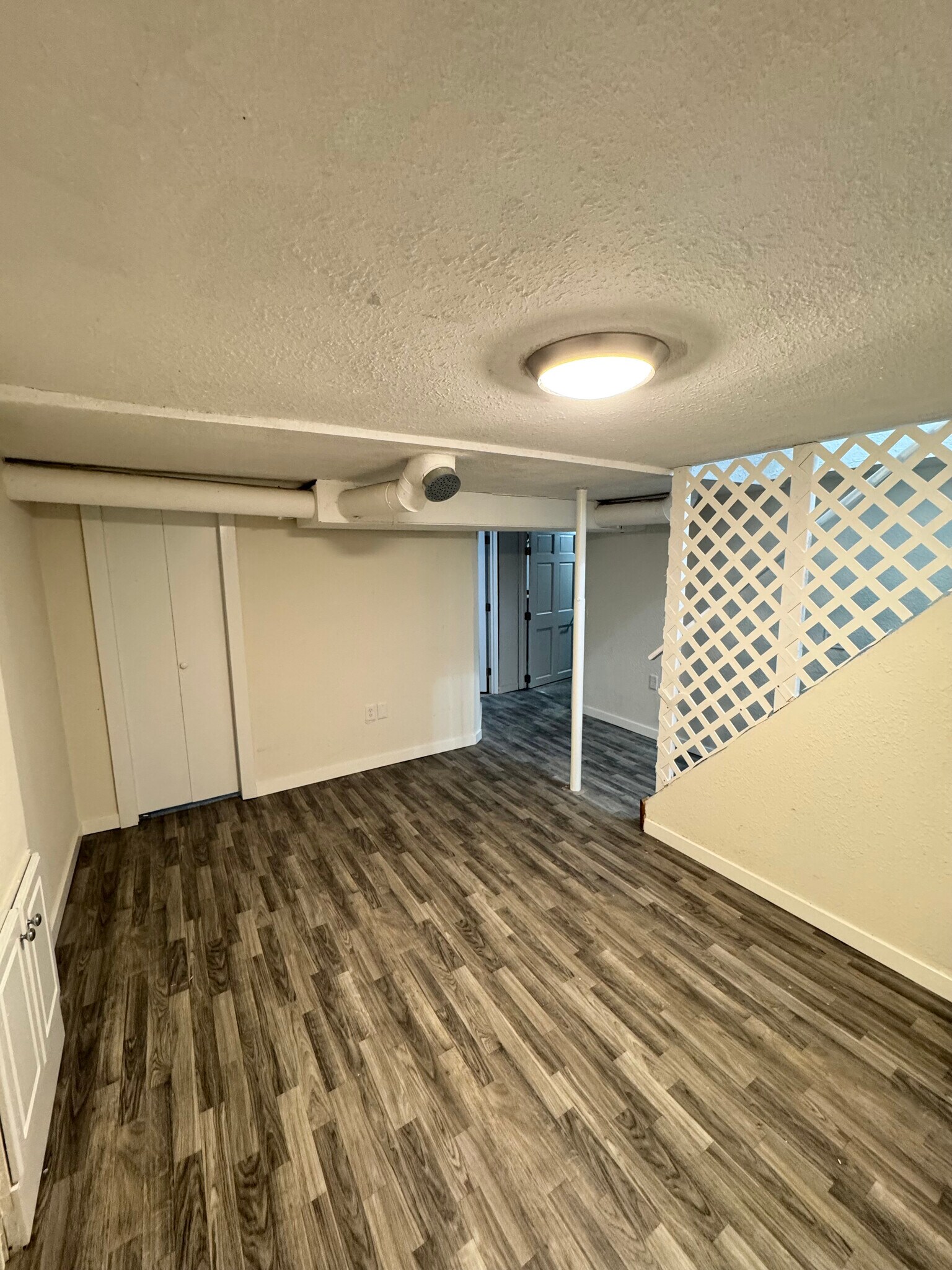 Building Photo - 620 Kirkwood Ave