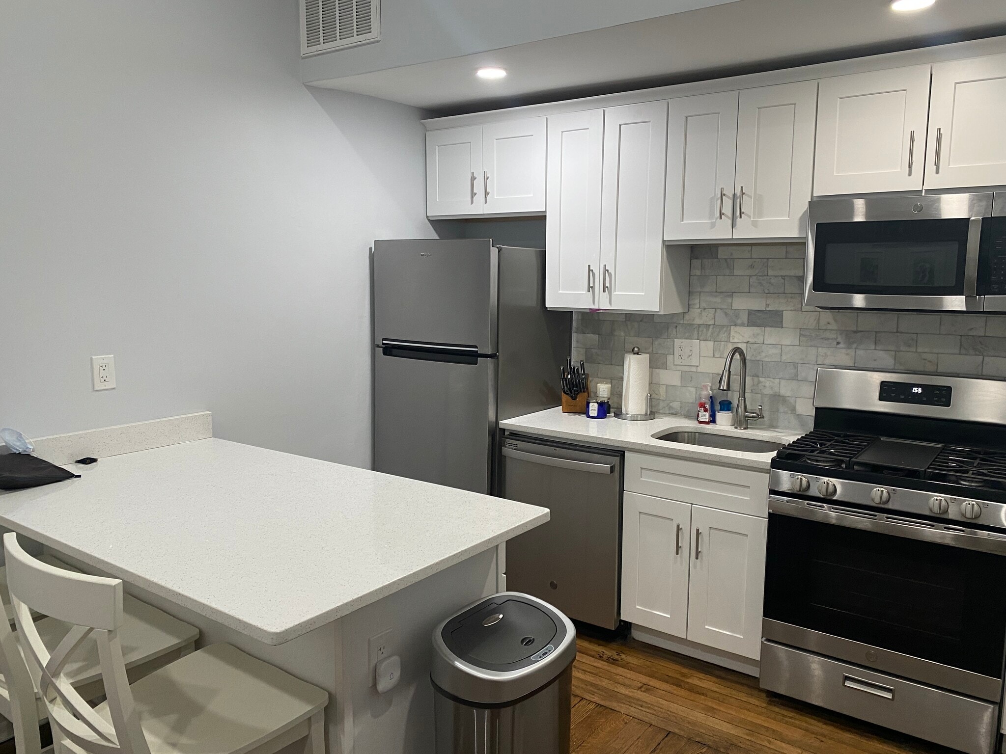 Building Photo - 475 Massachusetts Ave