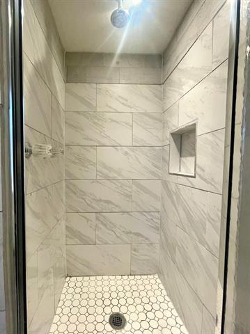 Building Photo - 307 E Mitchell St