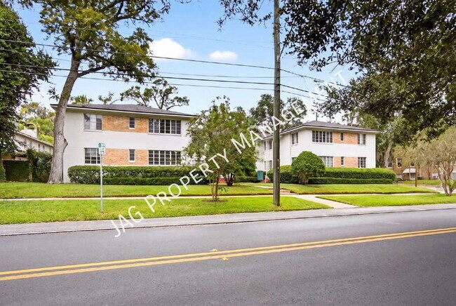 Building Photo - 2761 St Johns Ave