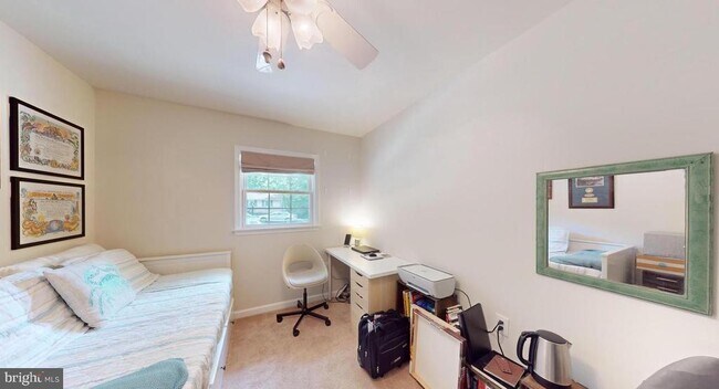Building Photo - 7305 Whitson Dr