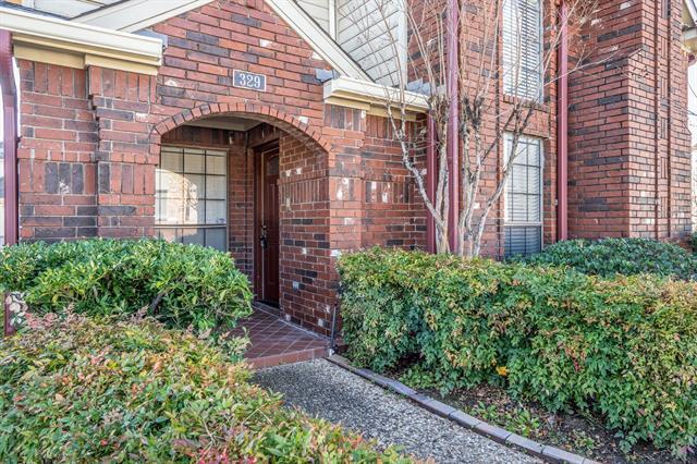 Building Photo - 329 Parkway Blvd