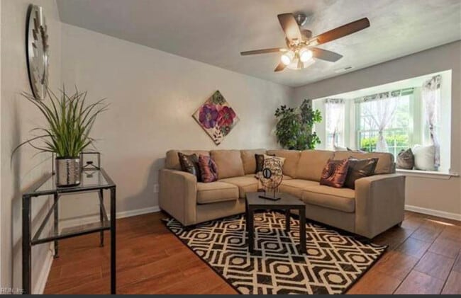 Building Photo - 2706 Conrad Ave