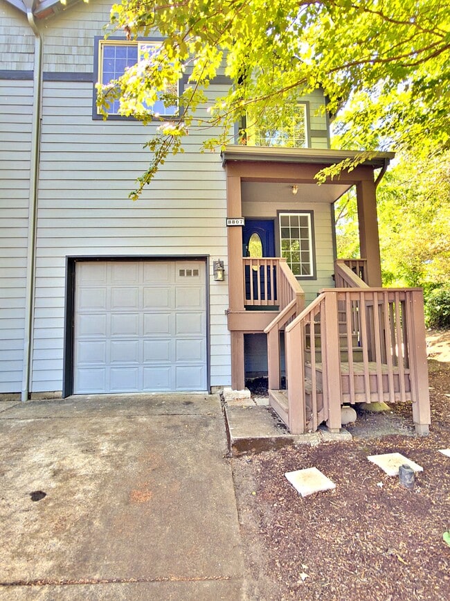 Building Photo - 8807 N Tyndall Ave