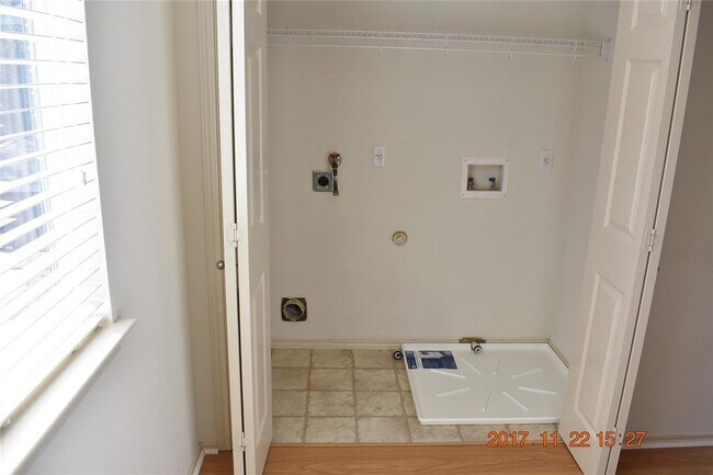 Building Photo - 8610 Winterstein Dr