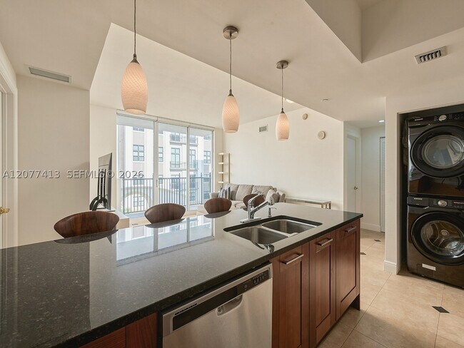 Building Photo - 4100 Salzedo St