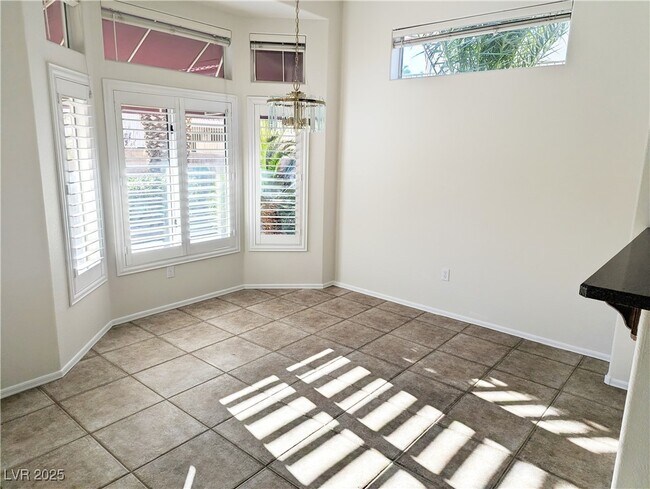 Building Photo - 2766 Hartwick Ln