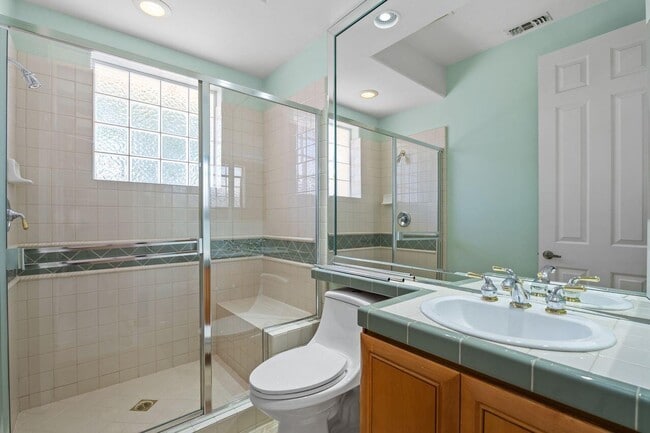 Building Photo - 50665 Spyglass Hill Dr