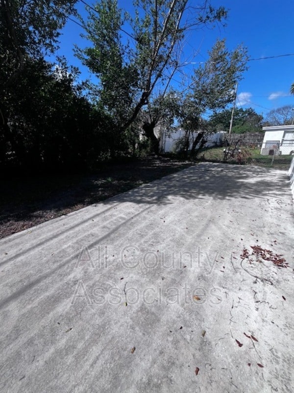 Building Photo - 5316 Seahorse Dr