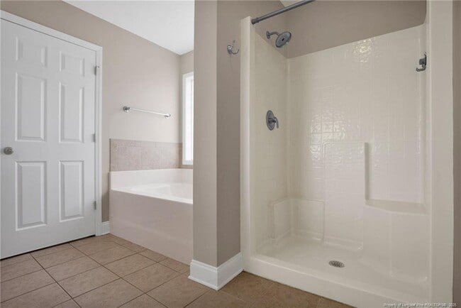 Building Photo - 175 Seabiscuit Dr