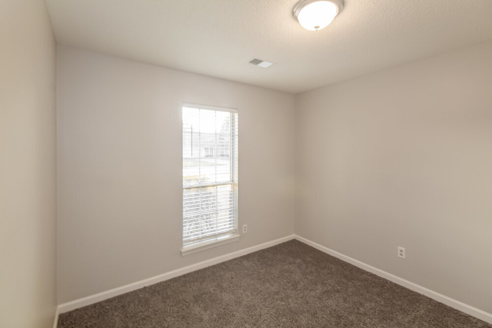 Building Photo - 7338 Lee Ann Dr
