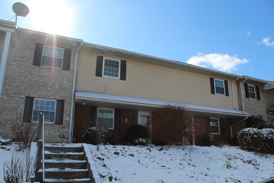 Building Photo - 56 Saratoga Ct