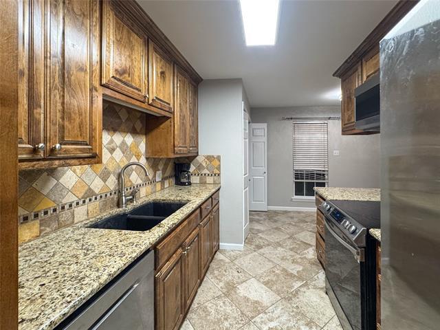 Building Photo - 9811 Claudette Ct