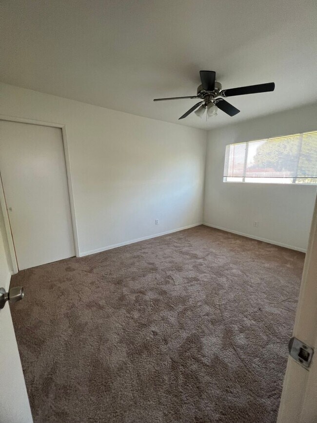 Primary Photo - 3BR/1BA Single Family Home (920 SF)