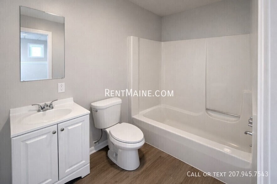 Building Photo - 1286 Union St